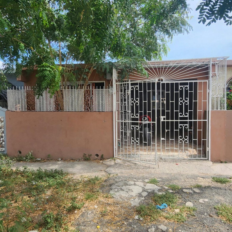 First image of 2729 Waterford Parkway, Waterf in Waterford, St. Catherine, Jamaica - property is For Sale