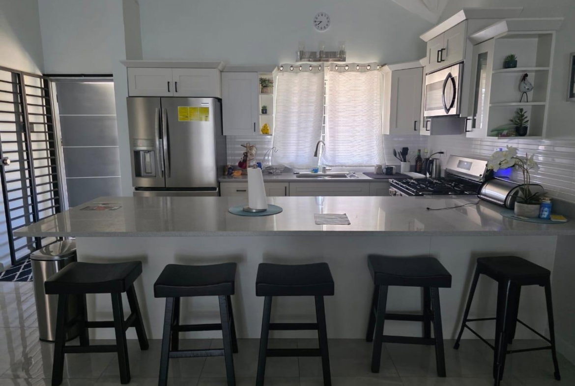 Twenty-Seventh image of 40 Coral Circle in St. Ann's Bay, St. Ann, Jamaica - property is For Rent