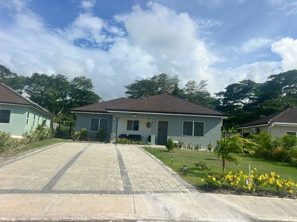 Sixth image of 40 Coral Circle in St. Ann's Bay, St. Ann, Jamaica - property is For Rent
