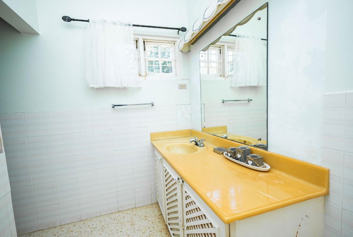 Fifteenth image of 32-33 Bridgewater, Discovery ba in Discovery Bay, St. Ann, Jamaica - property is For Rent