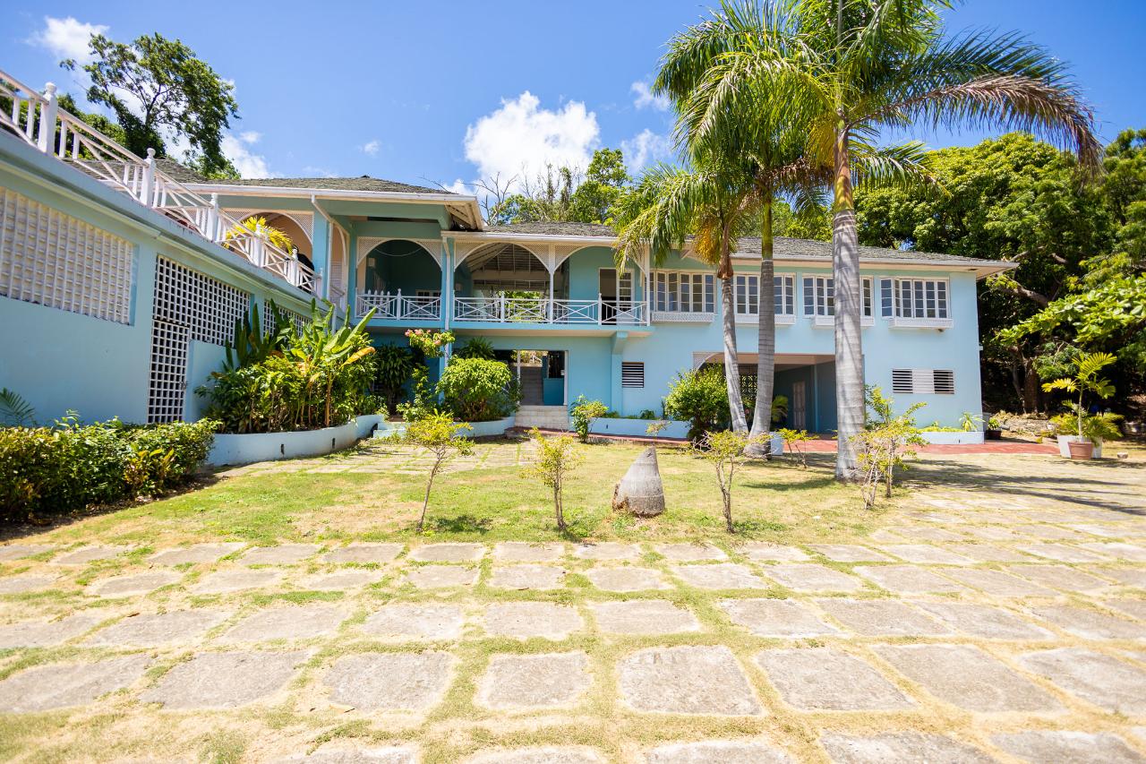 Spectacular-7-Bedroom-Villa-for-Rent-in-Discovery-Bay-St.-Ann-Jamaica Twenty-Third image of 32-33 Bridgewater, Discovery ba in Discovery Bay, St. Ann, Jamaica - property is For Rent