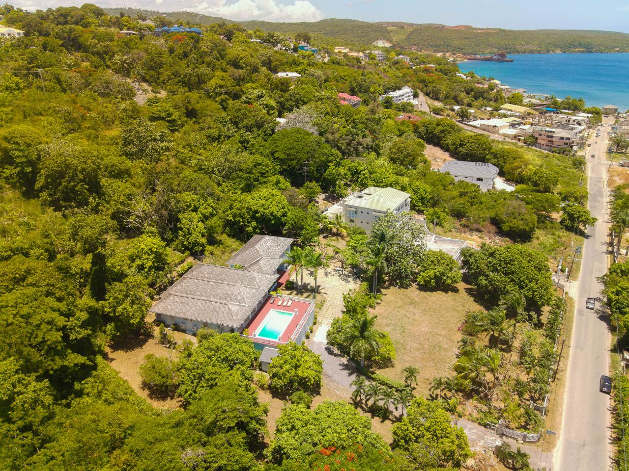 Spectacular-7-Bedroom-Villa-for-Rent-in-Discovery-Bay-St.-Ann-Jamaica Twenty-Sixth image of 32-33 Bridgewater, Discovery ba in Discovery Bay, St. Ann, Jamaica - property is For Rent