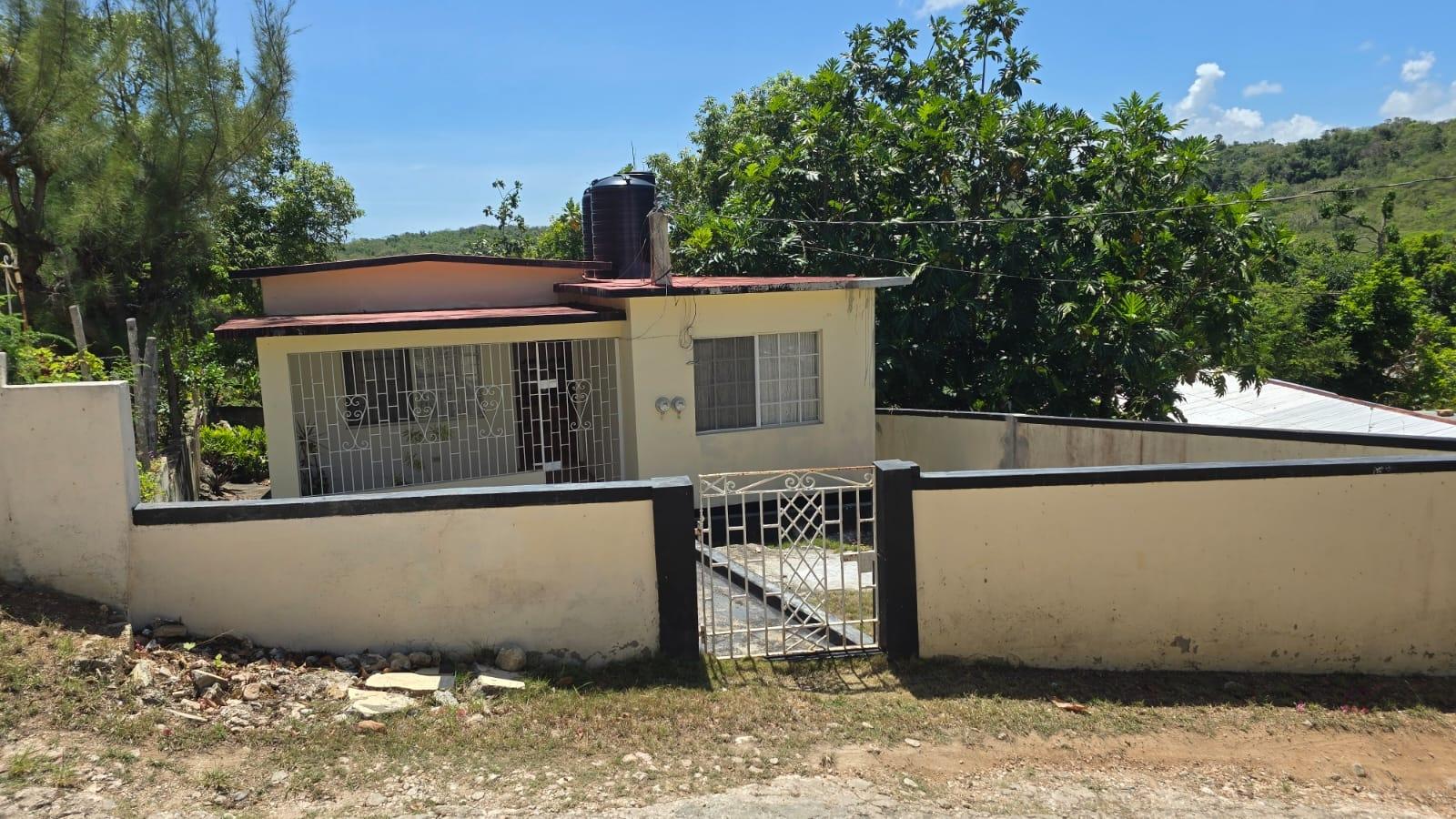 Split-Level-House-for-Sale-in-Duncans-Trelawny-Jamaica-Income-Potential Second image of Duncans in Duncans, Trelawny, Jamaica - property is For Sale