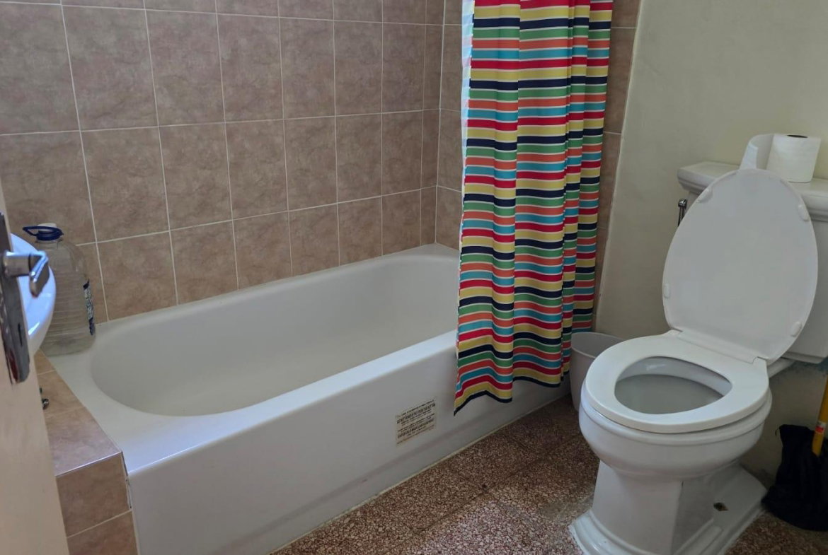 Eleventh image of Duncans in Duncans, Trelawny, Jamaica - property is For Sale