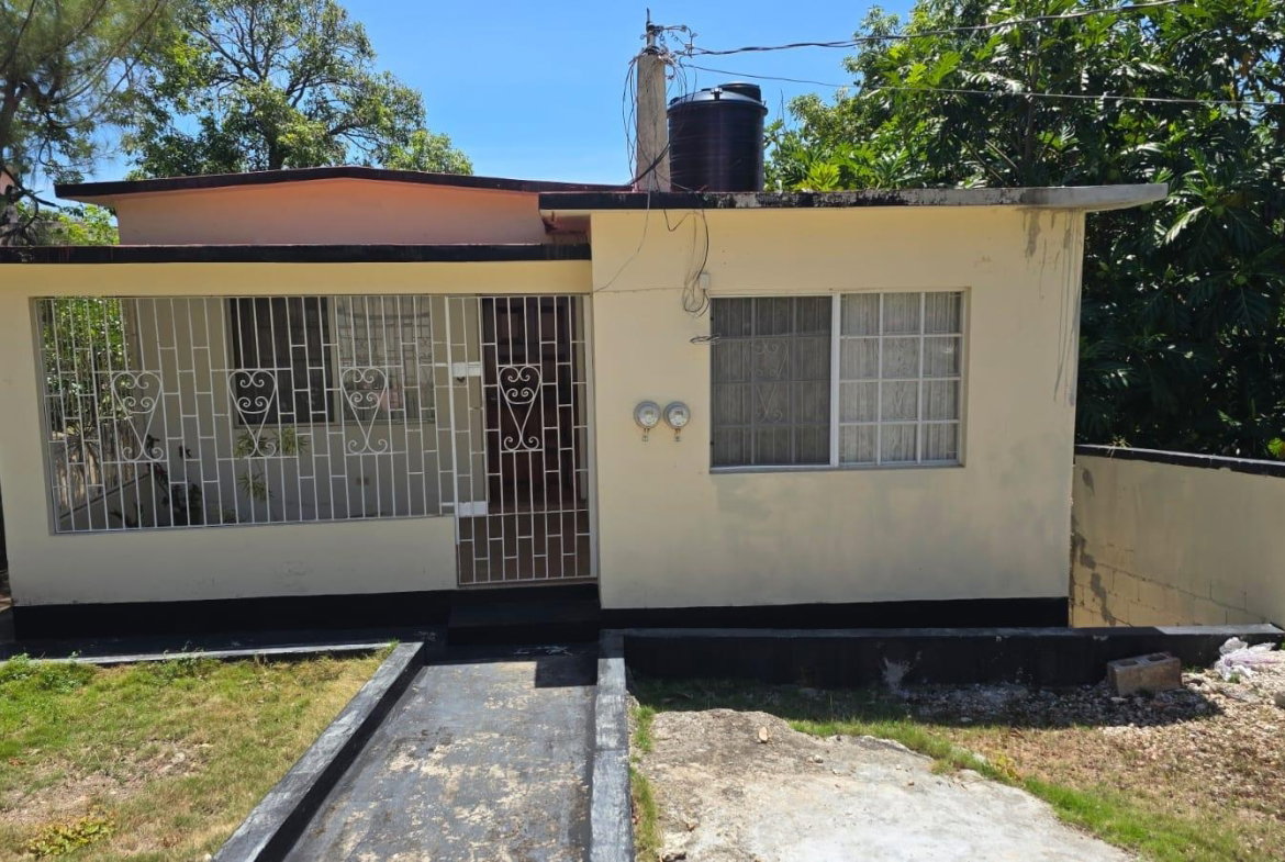 Fourth image of Duncans in Duncans, Trelawny, Jamaica - property is For Sale