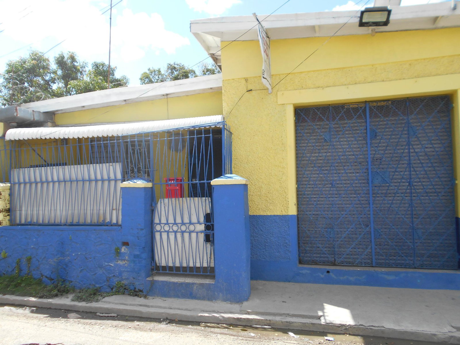 Turn-Key-Commercial-Bakery-for-Sale-in-Spanish-Town-Jamaica-4050-SF-Prime-Location Fourth image of 14 Condron Avenue Spanish to in Spanish Town, St. Catherine, Jamaica - property is For Sale