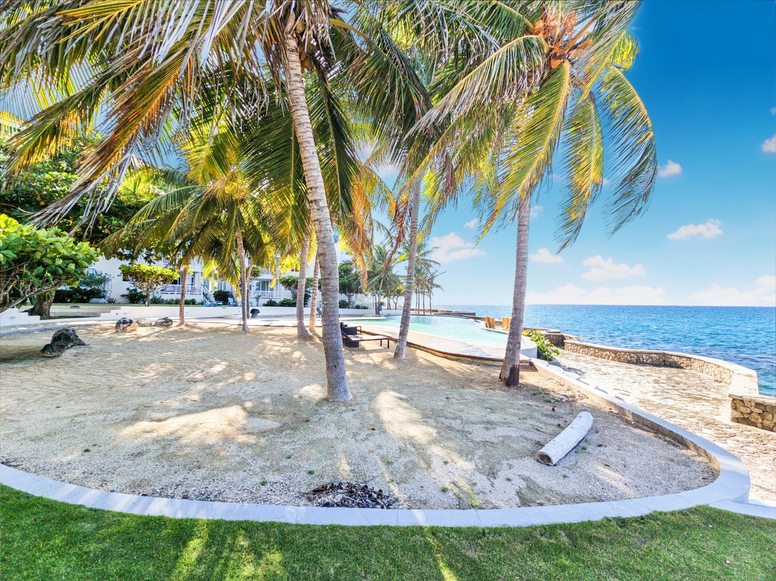 Whispering-Seas-Tower-Isle-Luxury-Resort-ApartmentVilla-for-Sale-in-St.-Mary-Jamaica Twenty-Second image of C001 Whispering Seas in Tower Isle, St. Mary, Jamaica - property is For Sale