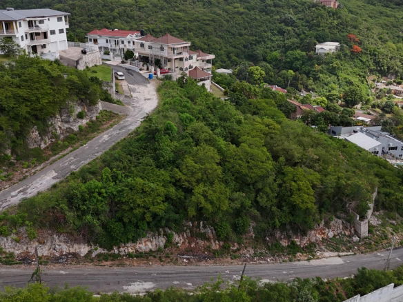 First image of 6 Throne Circle in Kingston 19, St. Andrew, Jamaica - property is For Sale