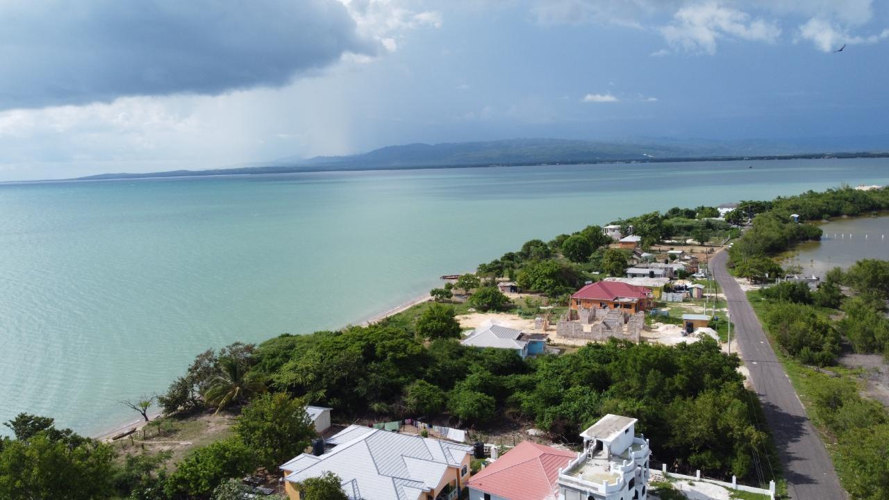 Fourth image of Parottee in Parottee Beach, St. Elizabeth, Jamaica - property is For Sale