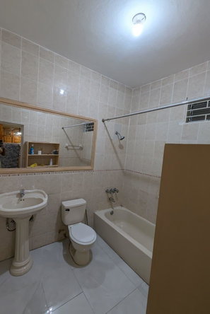 Sixth image of 8-96b Old Hope Road Kgn 6 st an in Kingston 6, St. Andrew, Jamaica - property is For Rent