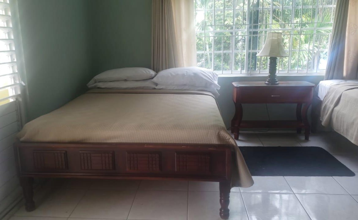 Eighth image of 3-1 Cassandra Avenue, Kingsto in Kingston 10, St. Andrew, Jamaica - property is For Rent