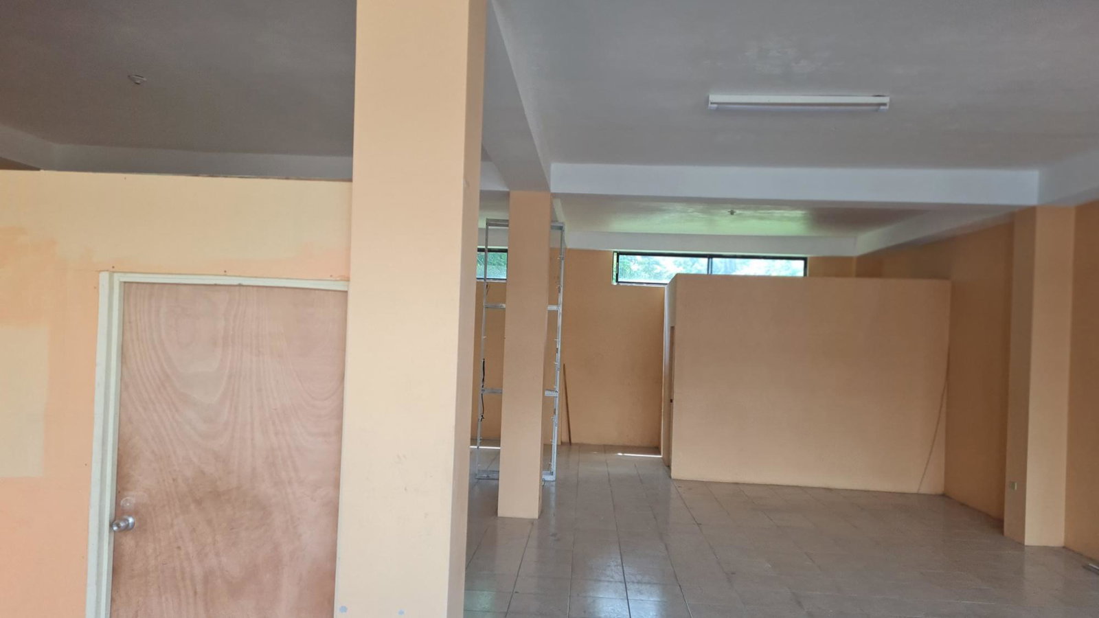 Second image of 2-lot 12 Leaders Plaza, Mandeville in Mandeville, Manchester, Jamaica - property is For Rent