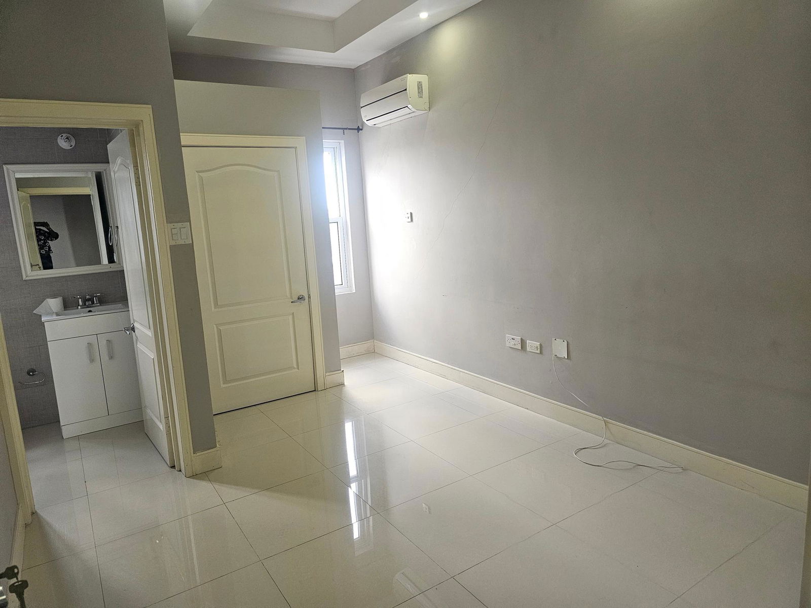 Seventh image of 17-24 Seymour Avenue in Kingston 6, St. Andrew, Jamaica - property is For Sale