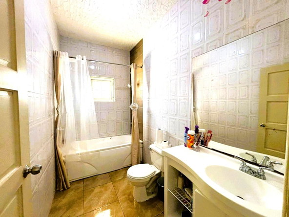 Fifteenth image of 21-532 Astoria Drive in Kingston 19, St. Andrew, Jamaica - property is For Rent