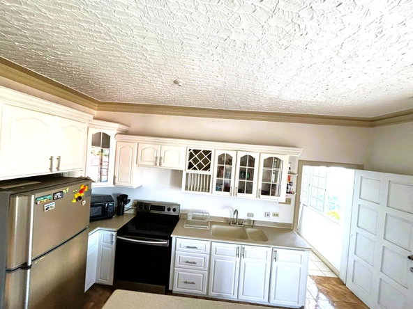 Eighth image of 21-532 Astoria Drive in Kingston 19, St. Andrew, Jamaica - property is For Rent