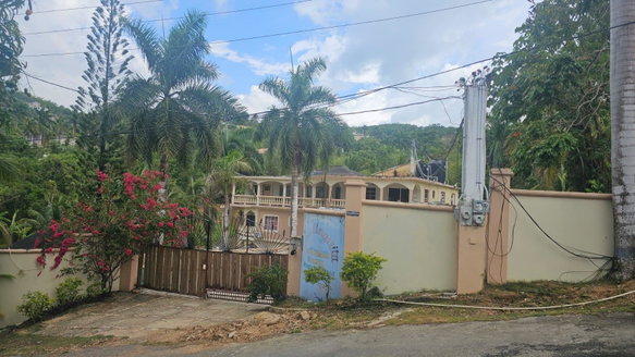 First image of Apt e- Unity Hall in Unity Hall, St. James, Jamaica - property is For Rent