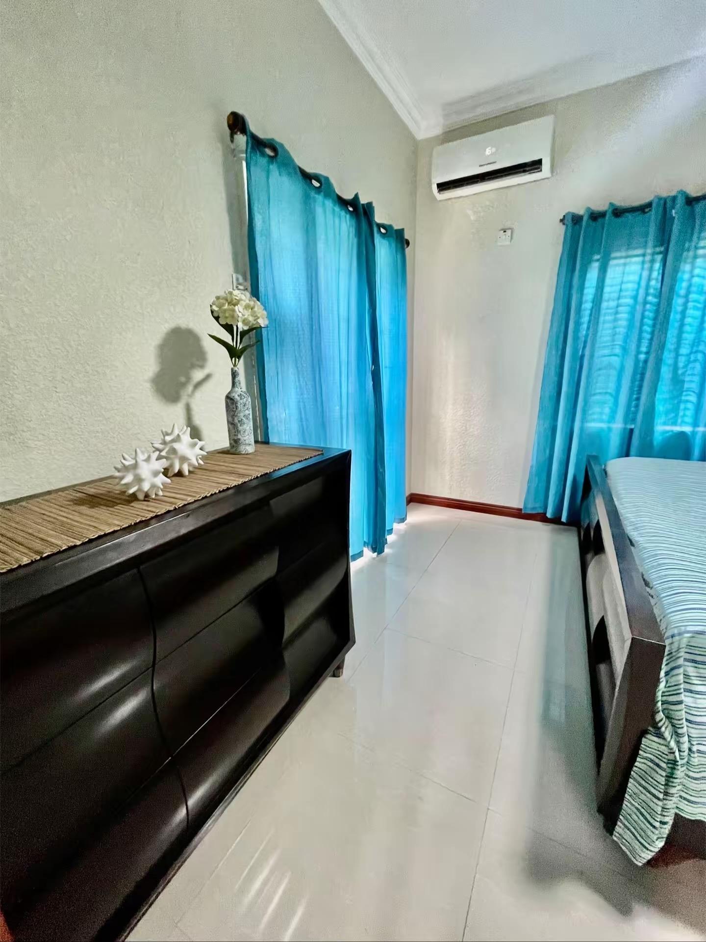 2-Bedroom-Apartment-for-Rent-in-Kingston-8-St.-Andrew-37-Merrivale-Ave Eighth image of Apt 4-37 Merrivale Avenue in Kingston 8, St. Andrew, Jamaica - property is For Rent