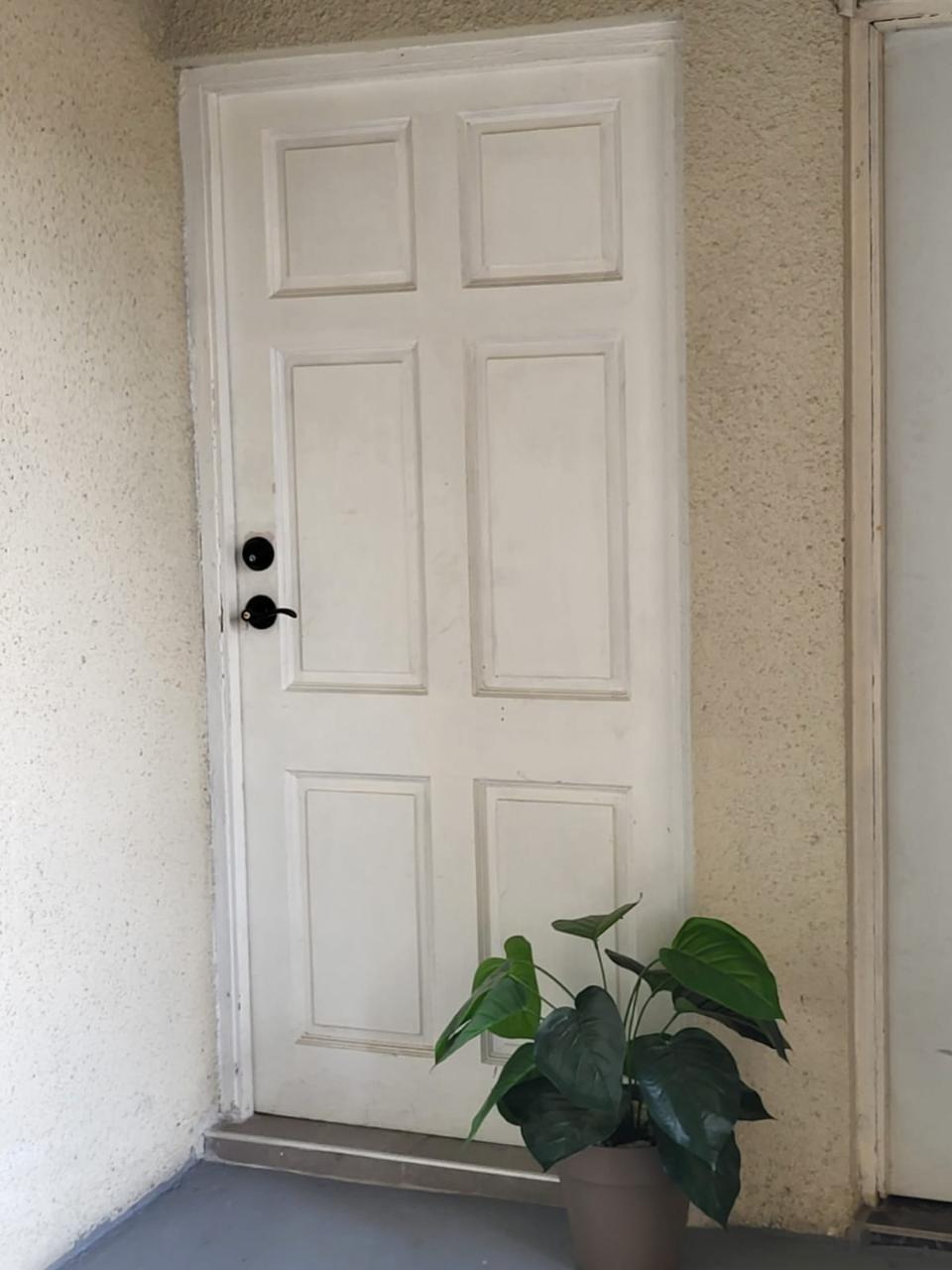 Third image of 307e-114 Constant Spring Road in Constant Spring P.O., St. Andrew, Jamaica - property is For Rent