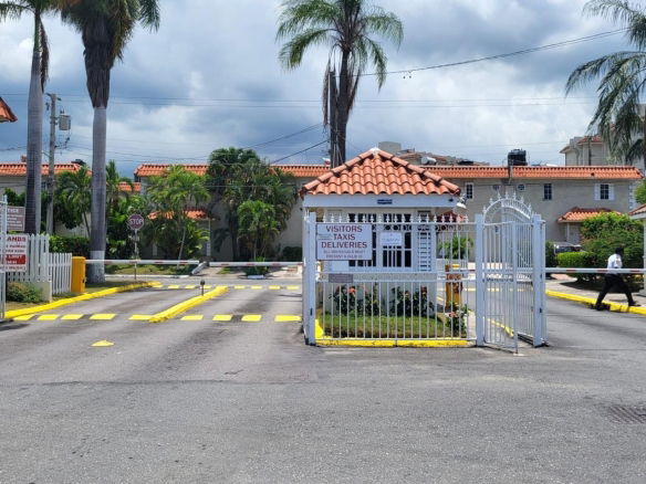 First image of 307e-114 Constant Spring Road in Constant Spring P.O., St. Andrew, Jamaica - property is For Rent