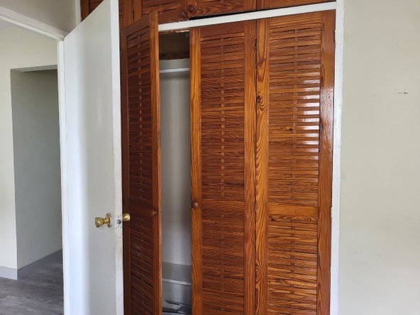 Seventh image of 307e-114 Constant Spring Road in Constant Spring P.O., St. Andrew, Jamaica - property is For Rent