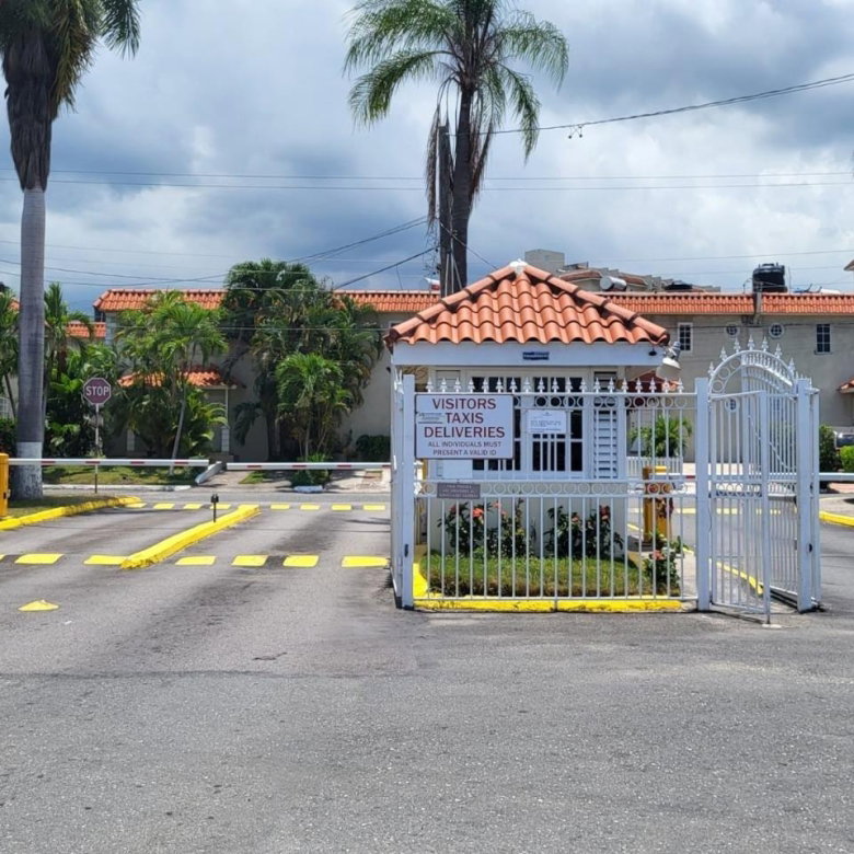 First image of 307e-114 Constant Spring Road in Constant Spring P.O., St. Andrew, Jamaica - property is For Rent