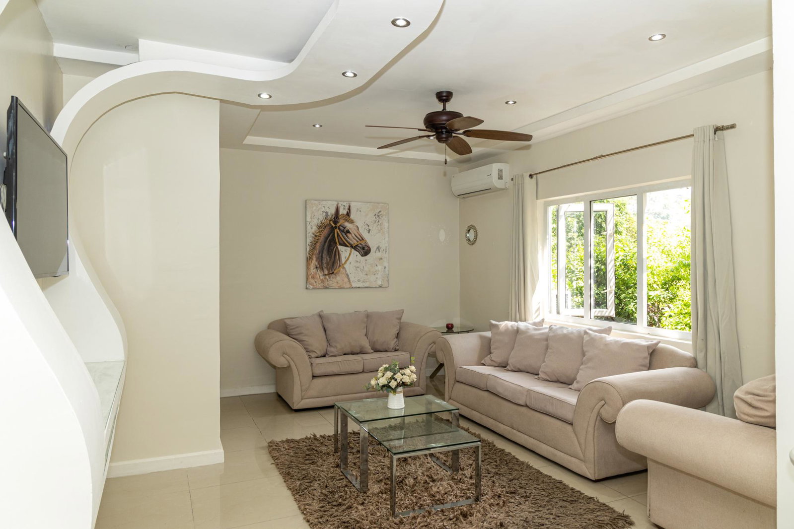 Seventh image of 16-7 Rockhampton Drive in Kingston 8, St. Andrew, Jamaica - property is For Rent