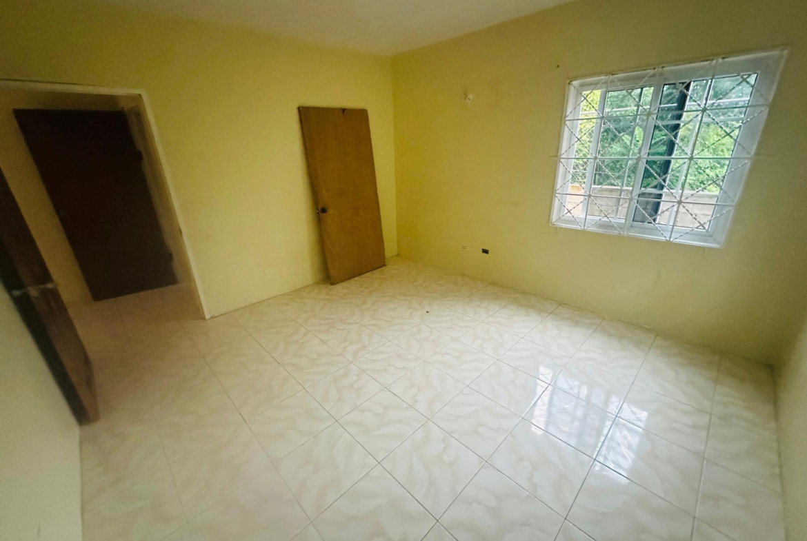 Twelfth image of B-41 Irwin Point in Irwin, St. James, Jamaica - property is For Rent