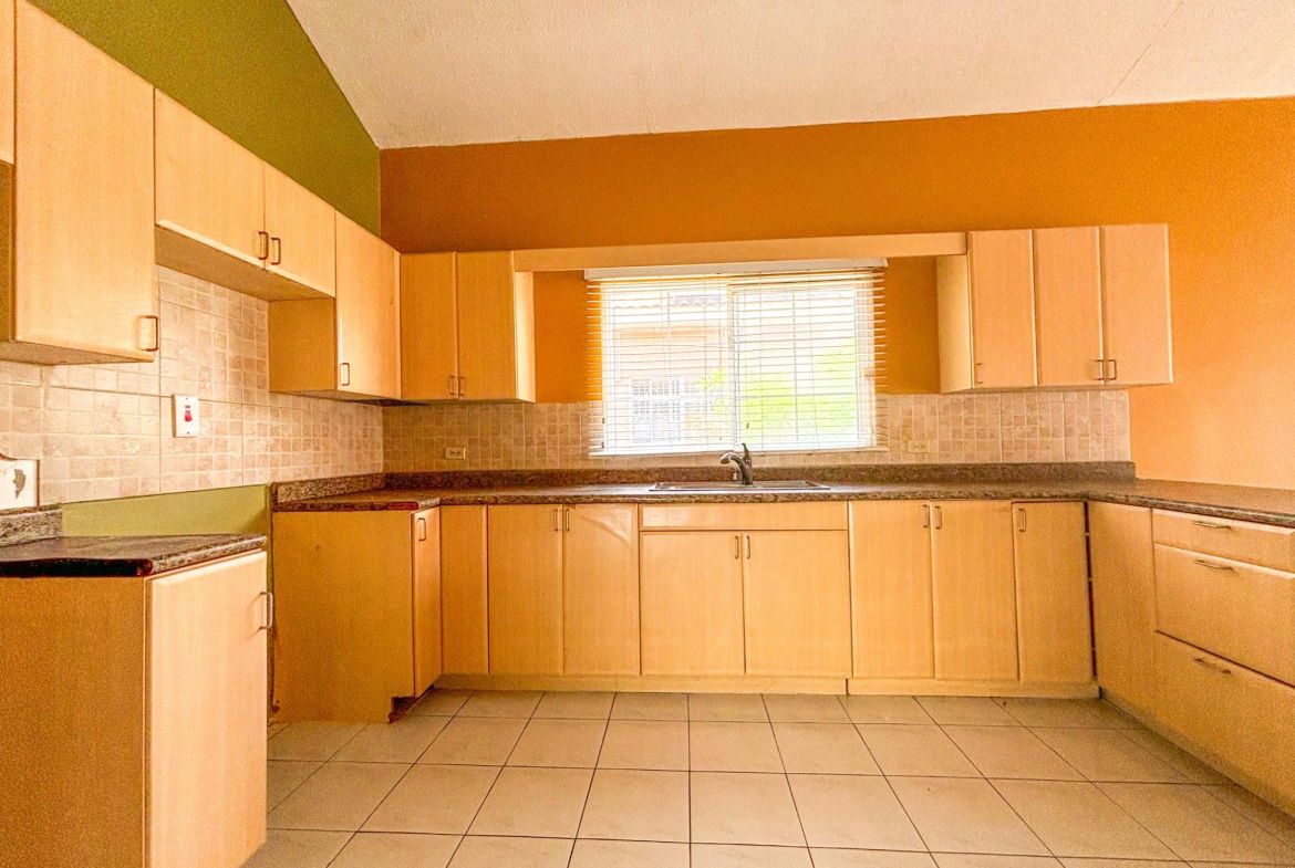 2-Bedroom-Bungalow-House-for-Rent-in-St.-Catherine-Jamaica-Prime-Location Fifth image of B44-44 Martinique Boulevard in Portmore Pines, St. Catherine, Jamaica - property is For Rent