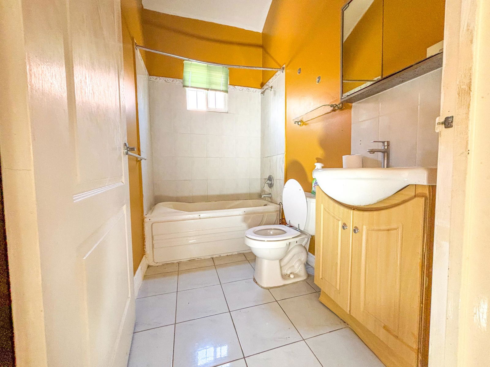 2-Bedroom-Bungalow-House-for-Rent-in-St.-Catherine-Jamaica-Prime-Location Ninth image of B44-44 Martinique Boulevard in Portmore Pines, St. Catherine, Jamaica - property is For Rent