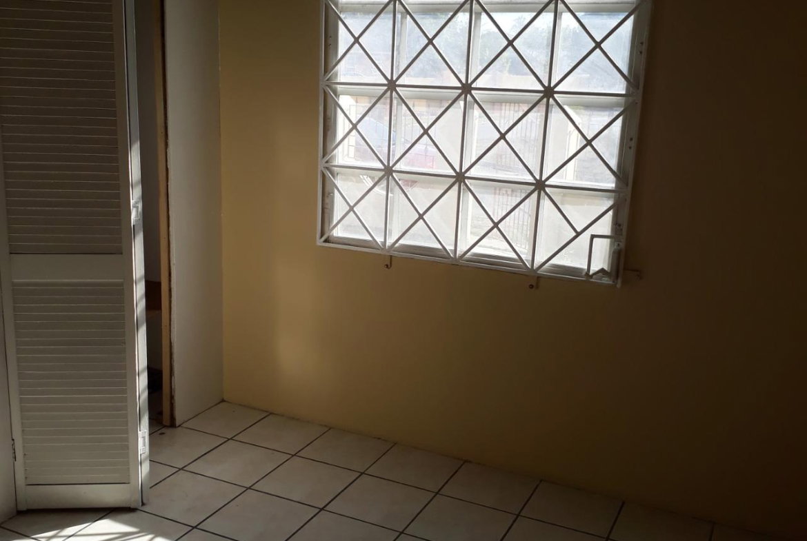 Third image of 618 Bayswater Crs White Water in Old Harbour, St. Catherine, Jamaica - property is For Rent