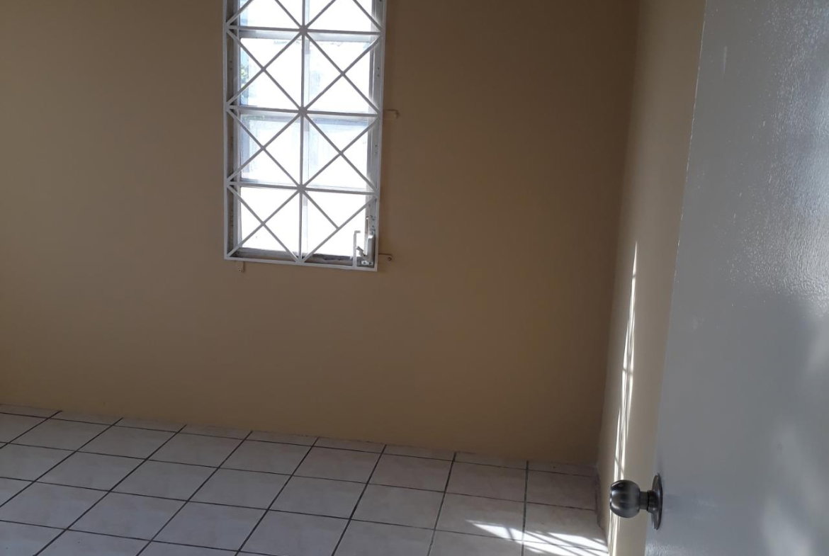 Fifth image of 618 Bayswater Crs White Water in Old Harbour, St. Catherine, Jamaica - property is For Rent