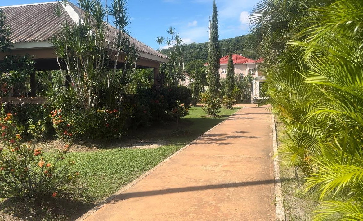 Sixth image of Caymanas Country Club in Caymanas Estates, St. Catherine, Jamaica - property is For Rent