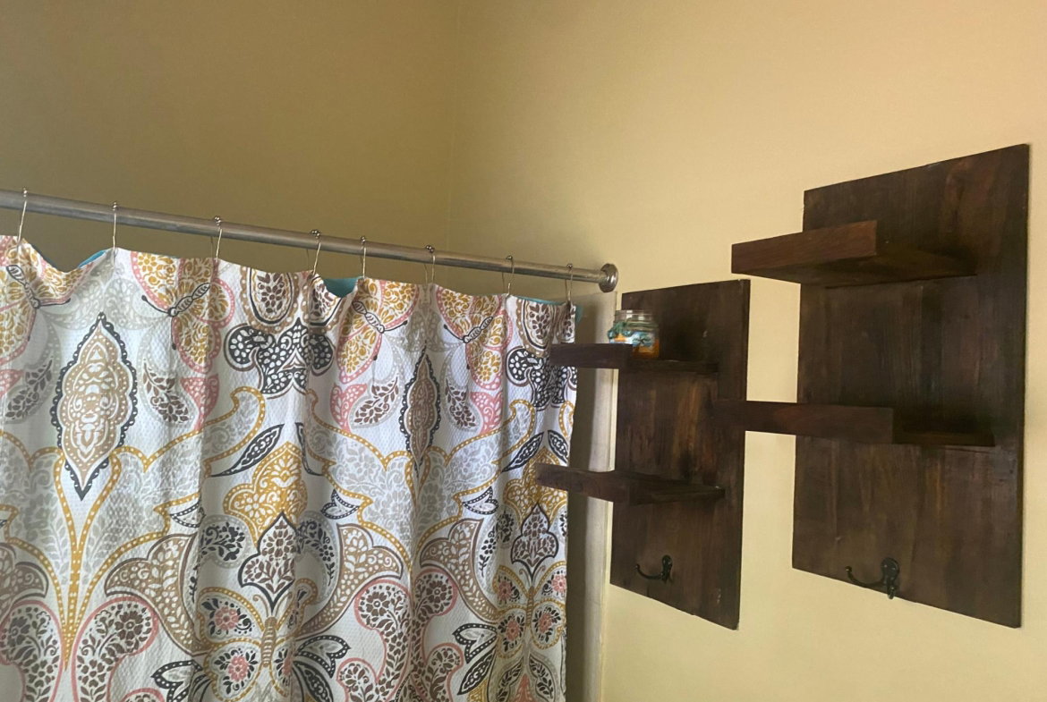 Eleventh image of 12 Sago Palm Glade in Greater Portmore, St. Catherine, Jamaica - property is For Rent