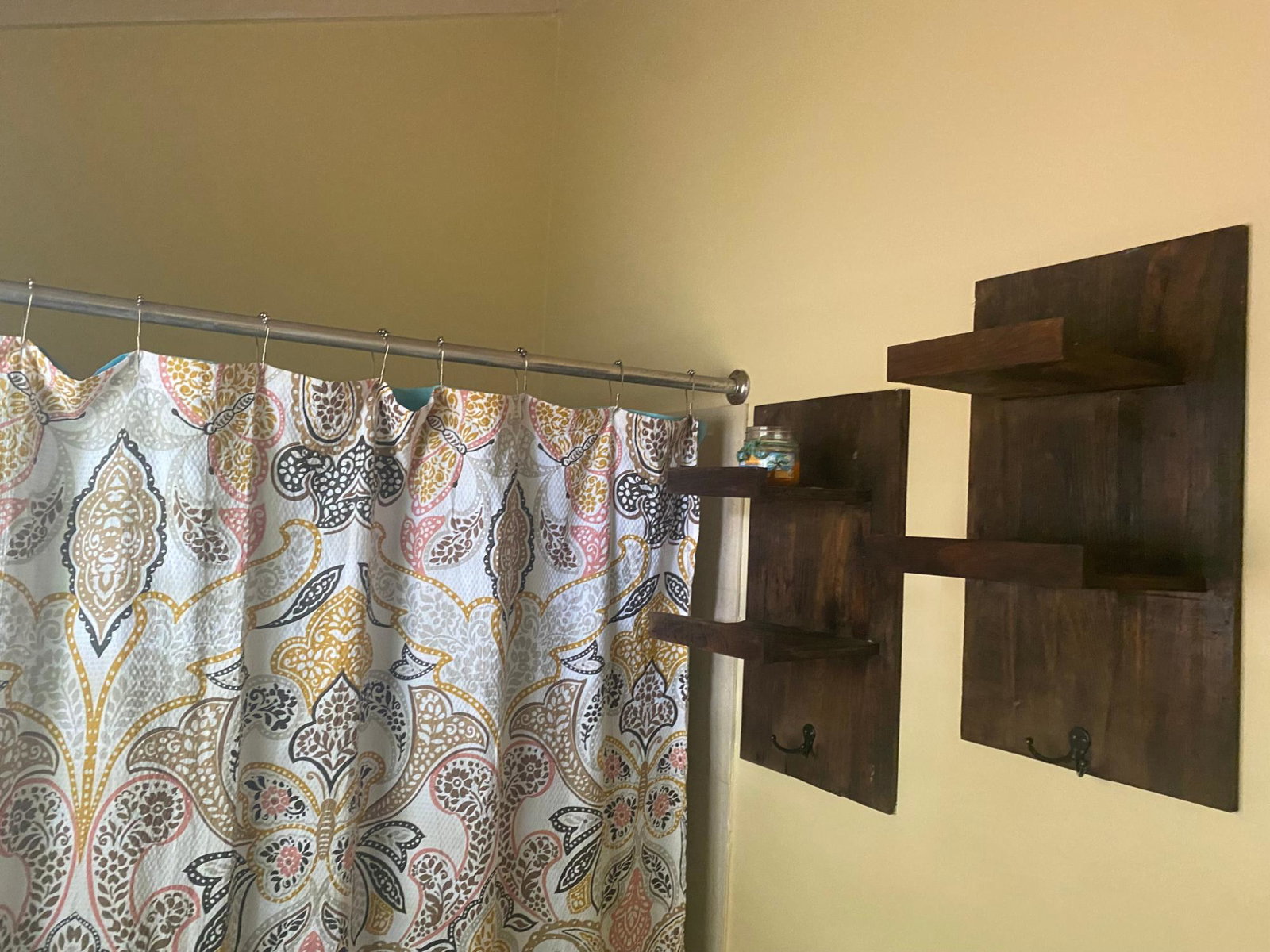 Eleventh image of 12 Sago Palm Glade in Greater Portmore, St. Catherine, Jamaica - property is For Rent