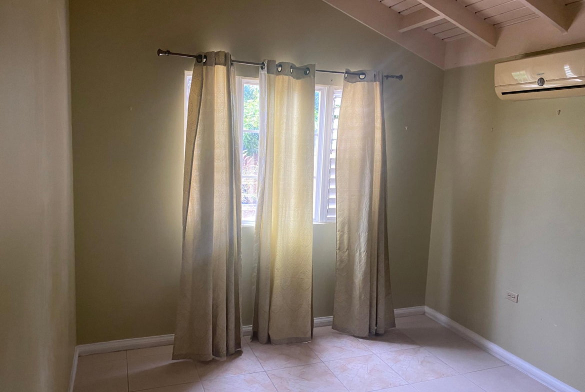 Twelfth image of 12 Sago Palm Glade in Greater Portmore, St. Catherine, Jamaica - property is For Rent