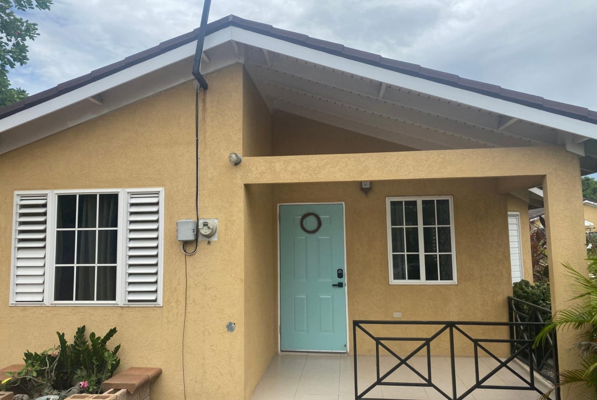 First image of 12 Sago Palm Glade in Greater Portmore, St. Catherine, Jamaica - property is For Rent