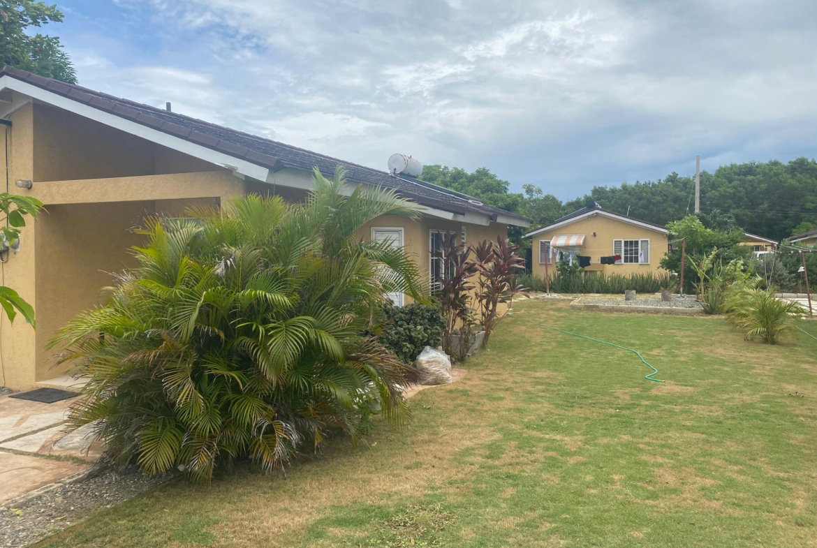 Third image of 12 Sago Palm Glade in Greater Portmore, St. Catherine, Jamaica - property is For Rent