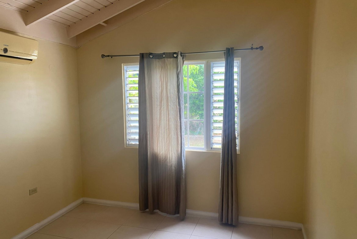 Eighth image of 12 Sago Palm Glade in Greater Portmore, St. Catherine, Jamaica - property is For Rent