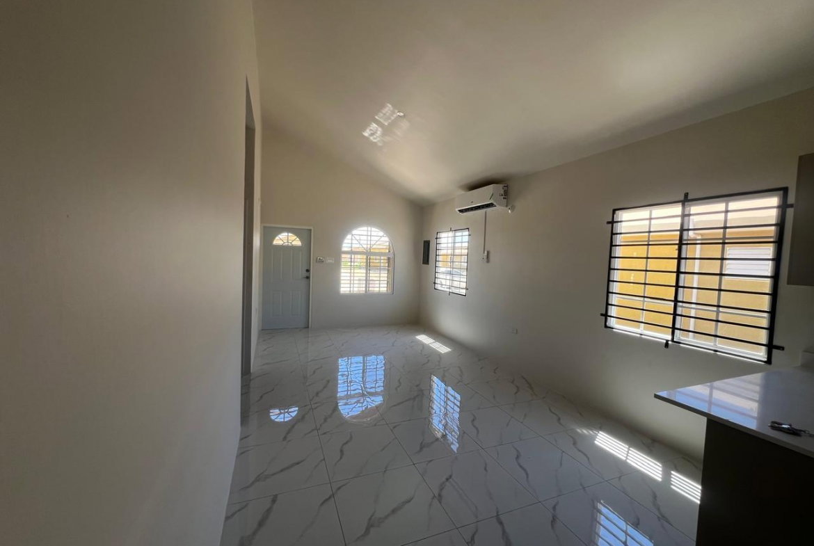 Eighth image of C-1604 Phoenix pk Village 2 ph 4 in Phoenix Park, St. Catherine, Jamaica - property is For Rent