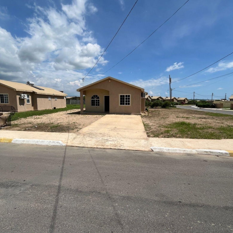 First image of Lot 1956-37 Limestone Crescent in Phoenix Park, St. Catherine, Jamaica - property is For Rent
