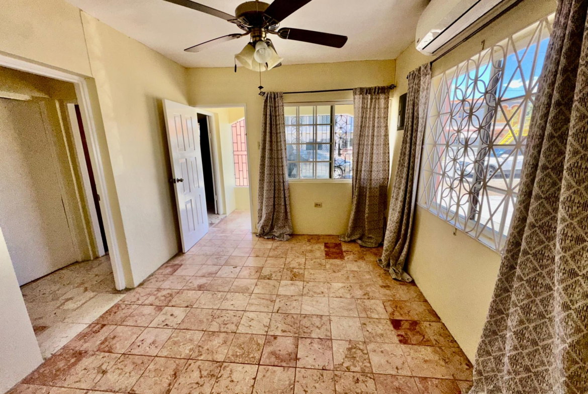 Fifth image of 609 West Chedwin in Greater Portmore, St. Catherine, Jamaica - property is For Rent