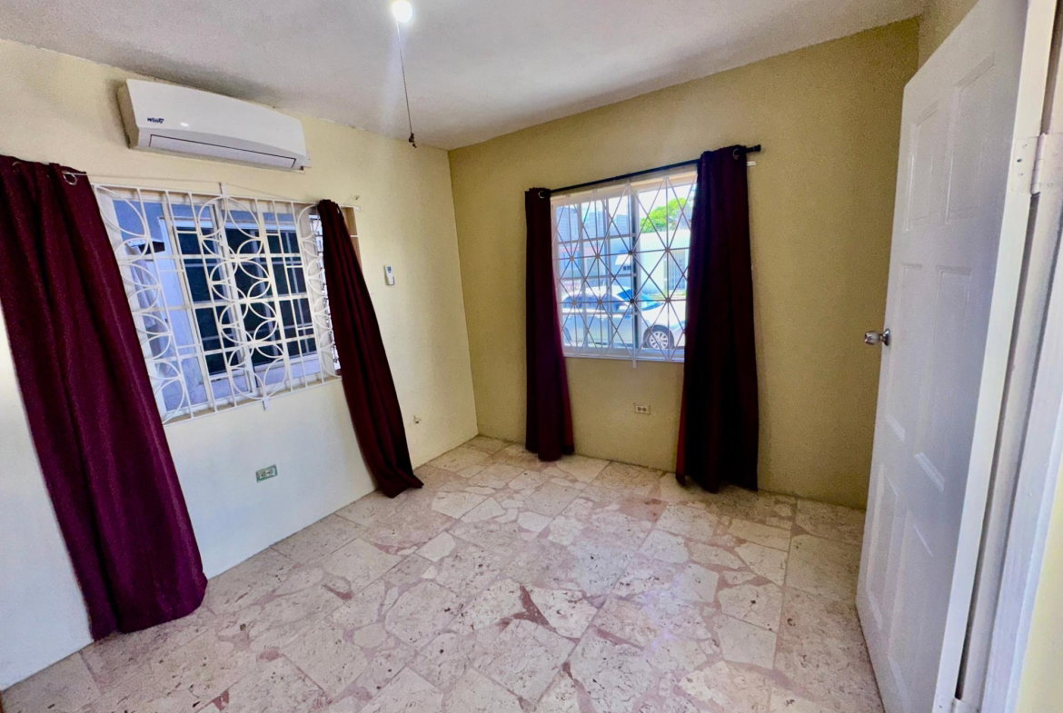 Ninth image of 609 West Chedwin in Greater Portmore, St. Catherine, Jamaica - property is For Rent