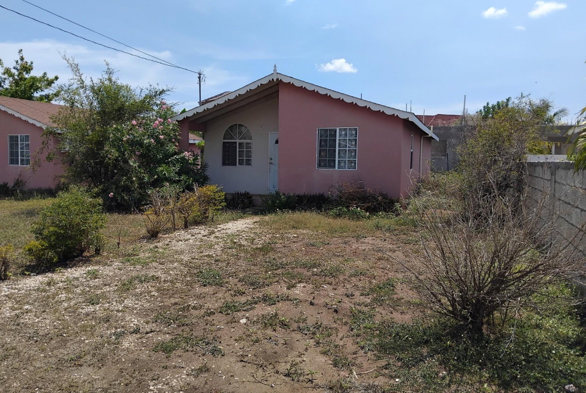 Third image of 1365 Island Circle, New Harbou in Old Harbour, St. Catherine, Jamaica - property is For Sale