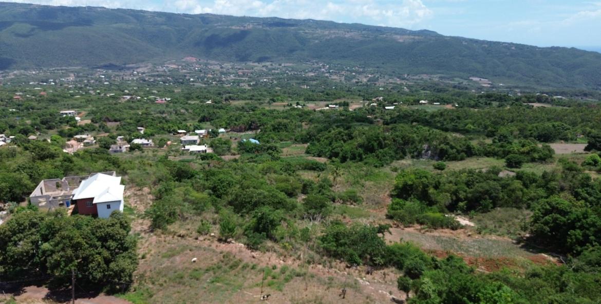 Second image of Comma Pen in Comma Pen, St. Elizabeth, Jamaica - property is For Sale