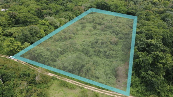 Second image of 123 Oxford, Balaclava, St. el in Balaclava, St. Elizabeth, Jamaica - property is For Sale
