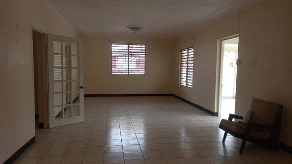Eleventh image of 7 Liguanea Terrace in Kingston 6, St. Andrew, Jamaica - property is For Sale