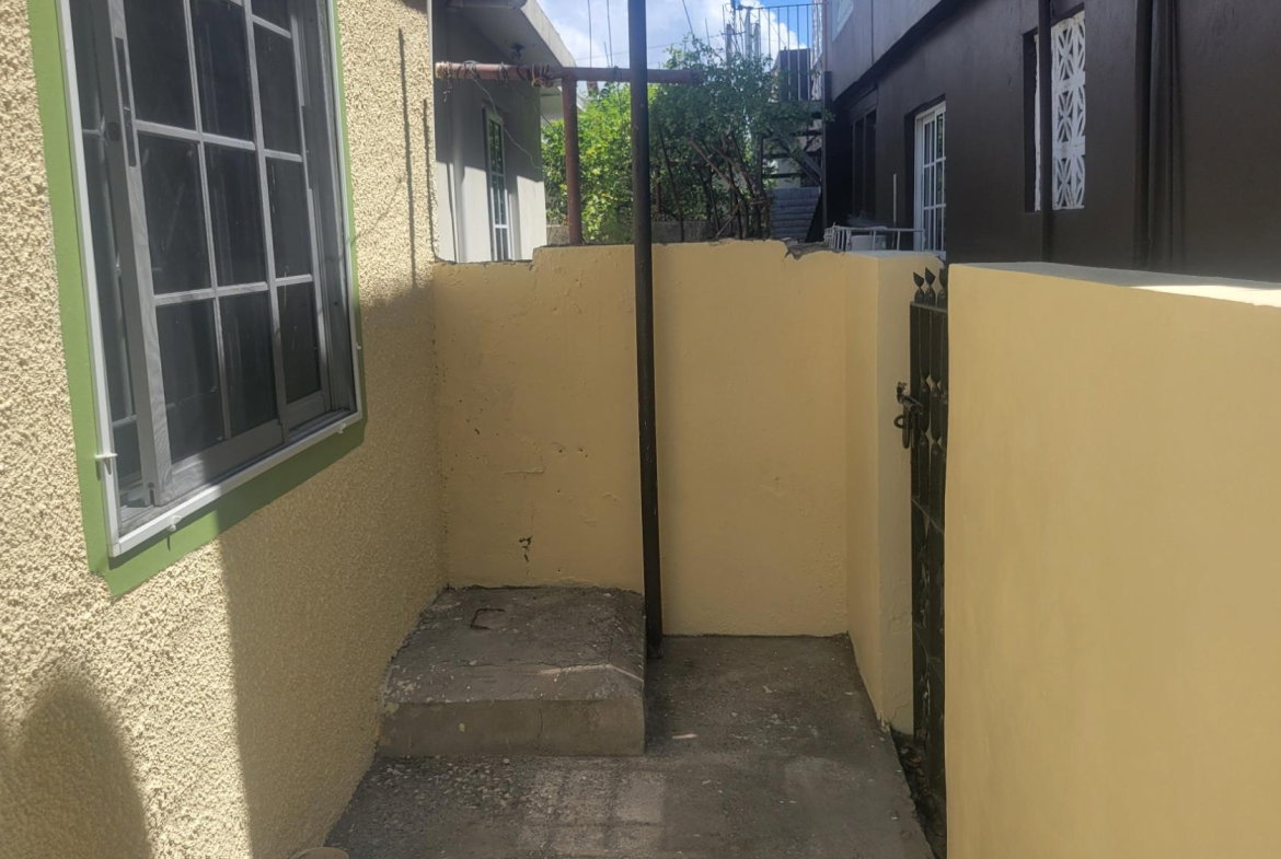 Sixteenth image of 343 nw 7th Street, 8 West in Greater Portmore, St. Catherine, Jamaica - property is For Rent