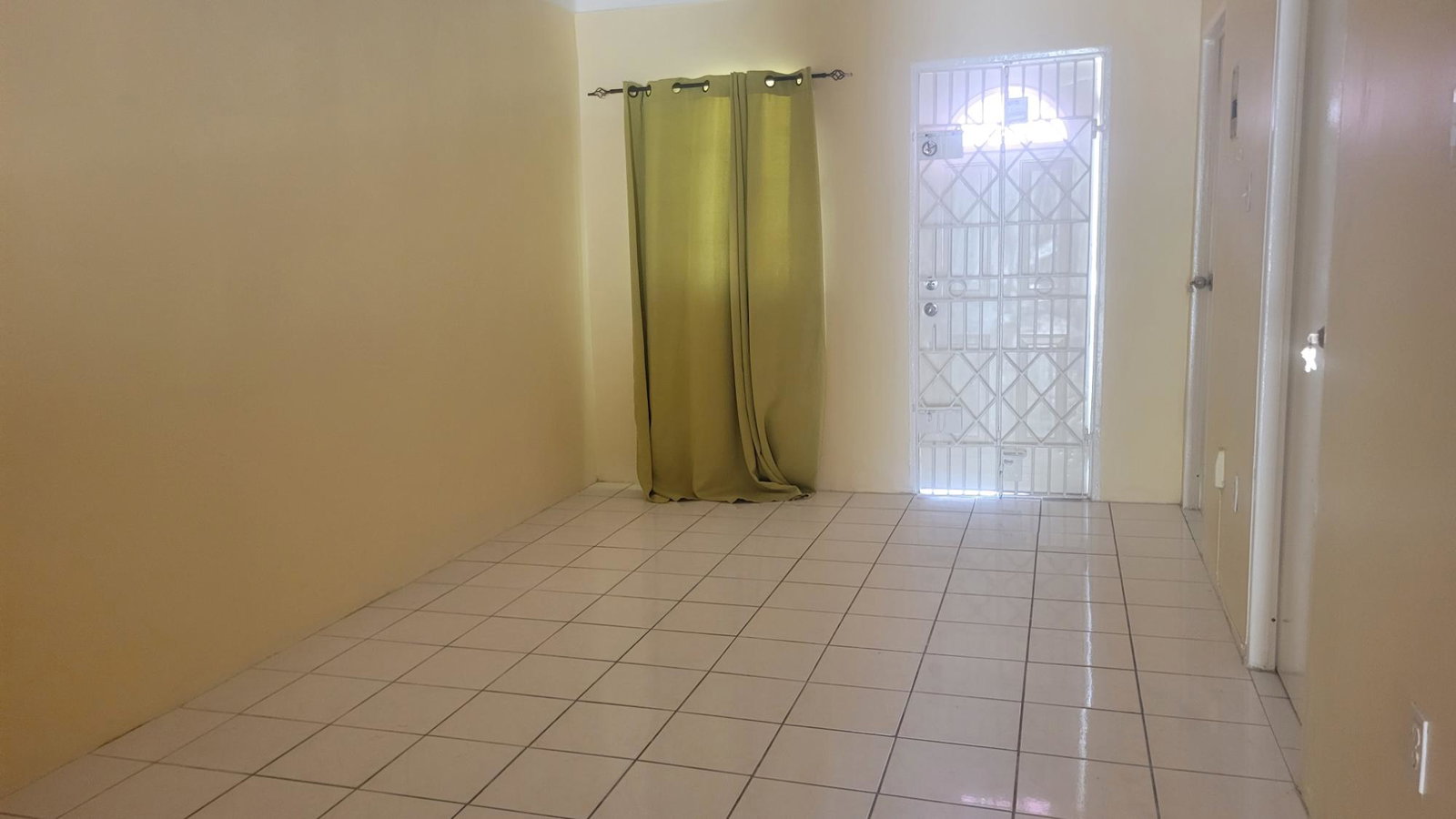 Fifth image of 343 nw 7th Street, 8 West in Greater Portmore, St. Catherine, Jamaica - property is For Rent