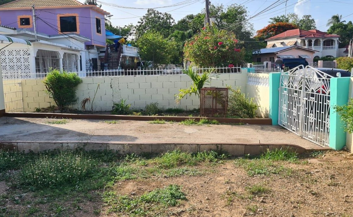 Third image of Content Drive in Spanish Town, St. Catherine, Jamaica - property is For Sale