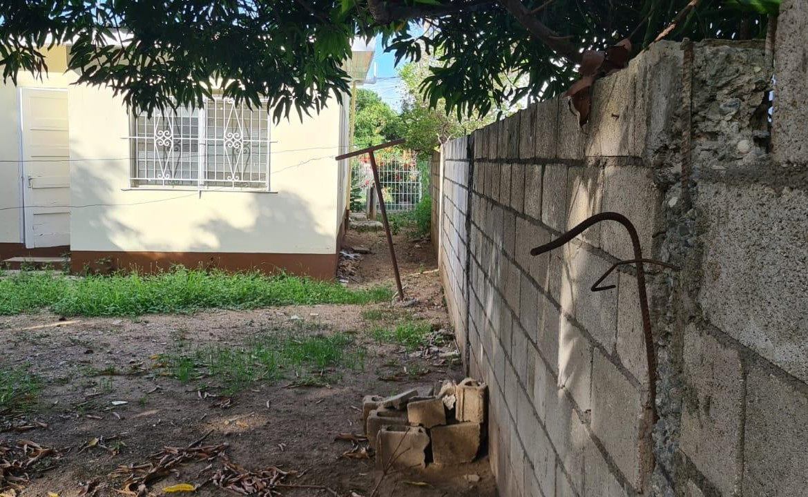 Tenth image of Content Drive in Spanish Town, St. Catherine, Jamaica - property is For Sale